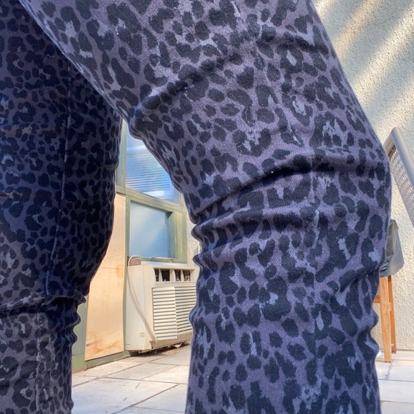 Gap Black Cheetah Print Jeans! - Picture 3 of 5